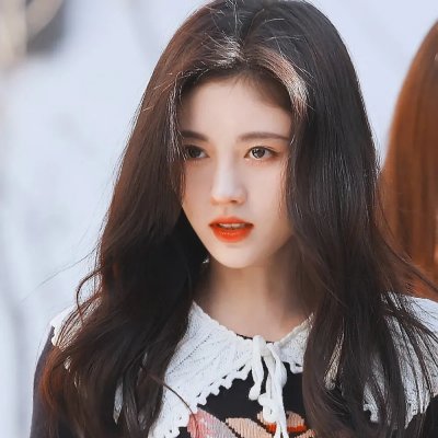 赤裸的美奈子